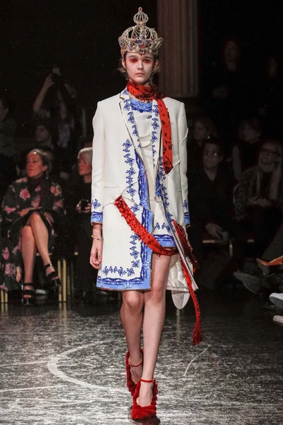 Look 36